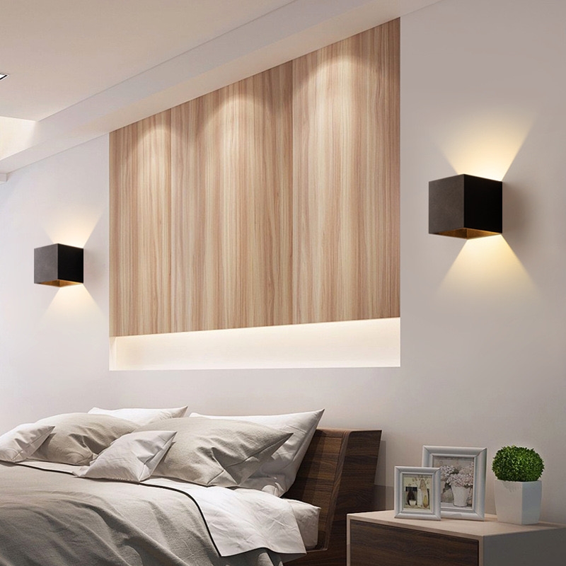 Inoleds Φωτιστικό Τοίχου LED Cube 10x10x10εκ. 100-240V 6W Λευκό Φως 480lm 3000K Μαύρο INOCUBEWALLBK