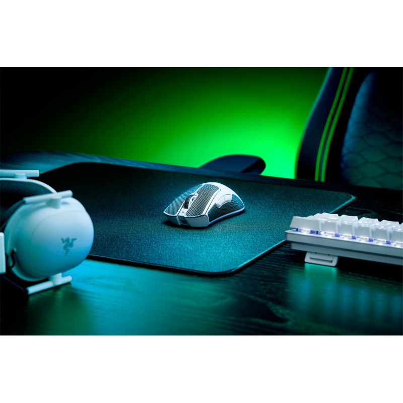 Razer DEATHADDER V3 PRO WHITE - 64g Wireless Gaming Mouse - Ergonomic - 90 Hours Battery - 30K DPI